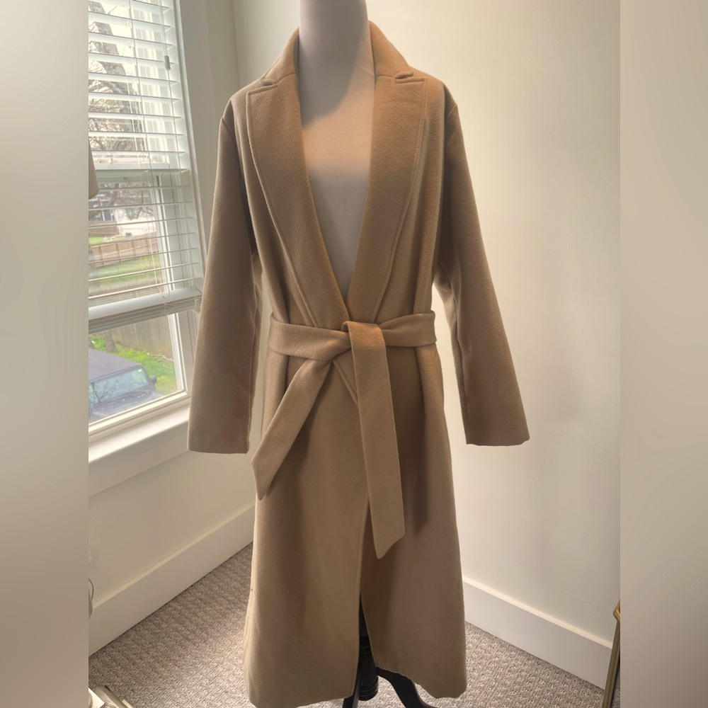 Versatile Camel Coat size L